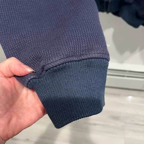 New York Yankees zip up hoodie - Picture 9 of 10